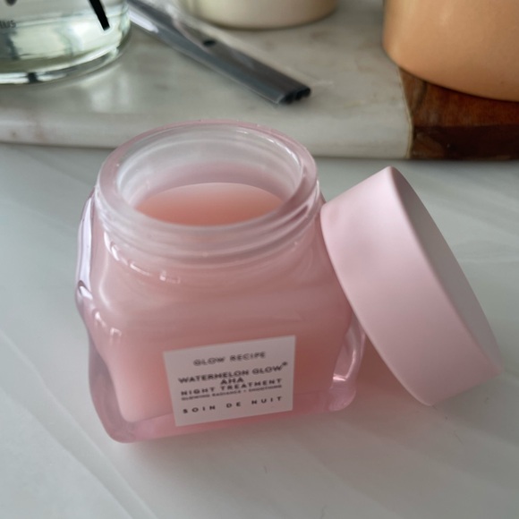 Glow Recipe Watermelon Glow AHA Night Treatment - Picture 3 of 3